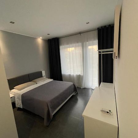 The Poets Inn - Катания Экстерьер фото
